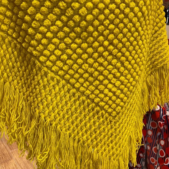 Vintage Crochet Poncho - Picture 8 of 8